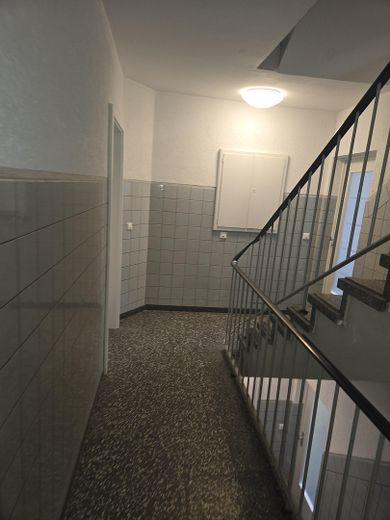 ¡Sin comisión y sin gastos adicionales! Edificio de viviendas plurifamiliar en Bochum – 1 OG