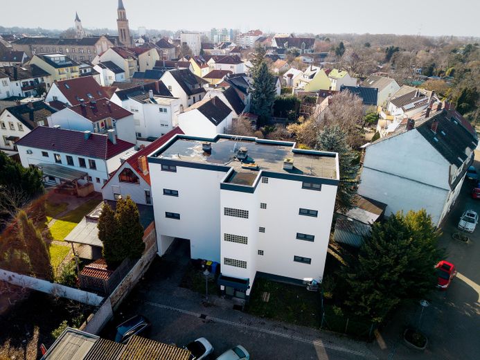 Charmantes 1,5 Zimmer Appartment mit Pantry Küche und KFZ Stellplatz - Frei ab 01.09.26 – Ansicht Eingang