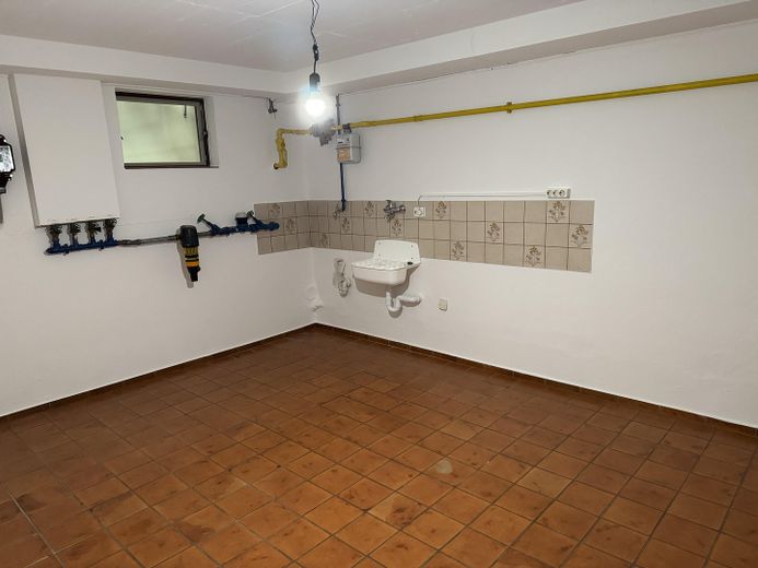 Casa a schiera centrale in affitto a Nördlingen – Wasch- und Heizungskeller