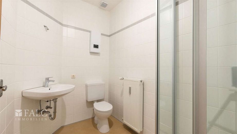 Lichtdurchfluteter Altstadt Traum in Stolberg – Badezimmer
