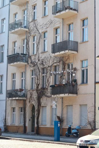 Helle Altbau-Whg. 2 Balkone Berlin (Friedrichshain) ohne Makler – Foto 1