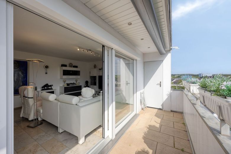 *** Gehobene Etagenwohnung in Ruhiger Umgebung der Stadt Langenfeld *** – Balkon