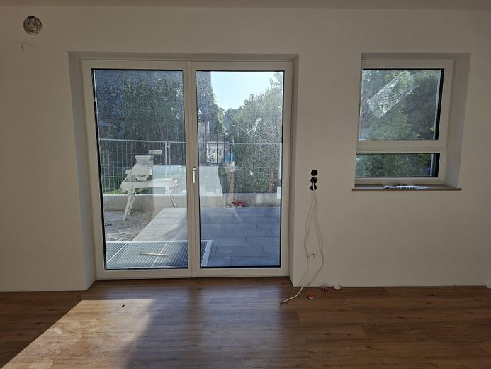 Maisonette Wohnung 71m² + 65m² Souterrain eigene Haustüre Erstbezug 2199€ warm inkl. Küche, Carport – Photo 18