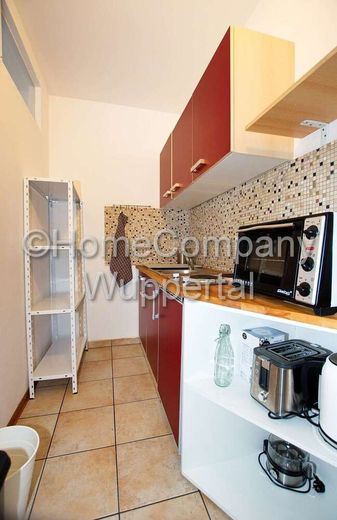 Modern 2 room apartment with large roof terrace and DSL at the central point in Remscheid – 5c9a50b5ef3de853ff0acbdf7315fbd453b11c10.jpg