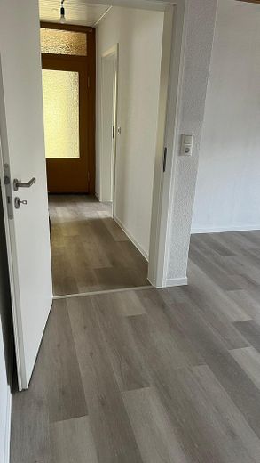 Appartement 2 pièces récemment rénové au rez-de-chaussée avec jardin d’hiver à Mannheim-Gartenstadt – Photo 5