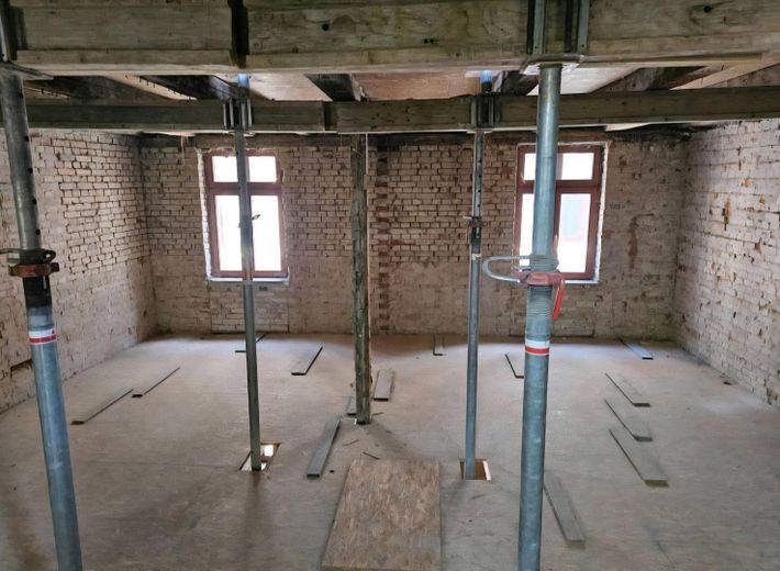 Sanierungsobjekt Bestlage Altstadt Wismar/Stadthaus - MFH/ KfW55 / KfW-Kredit mit 2% – Foto 4