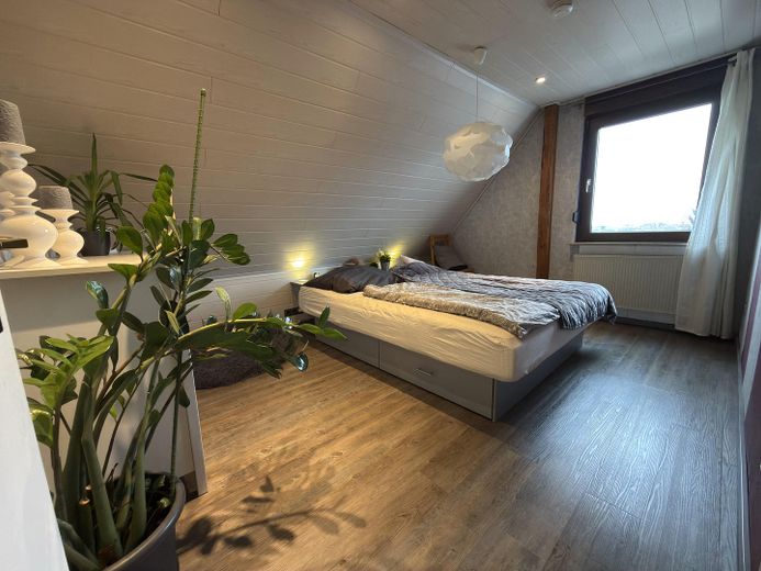 Schlafzimmer im DG