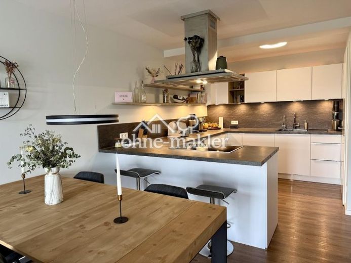 Appartement moderne de 3 pièces avec balcon, ascenseur, vue et prestations haut de gamme – Photo 1