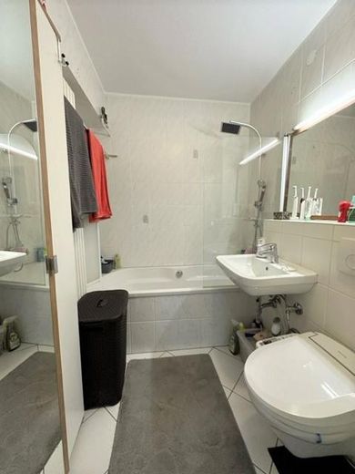 Ideal shared flat: Bright and friendly with south/west loggia – Bad