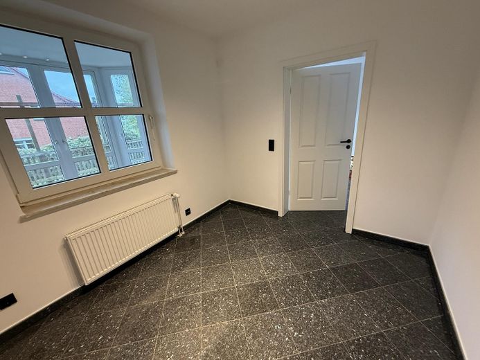 Modern 2-kamerappartement met groot terras, parkeerplaats & toplocatie in Bremen-Findorff – Schlafzimmer
