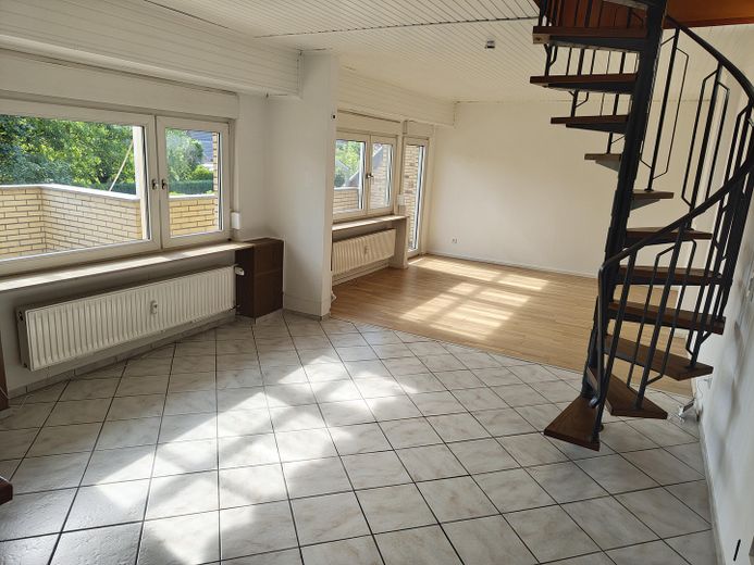 Modernisierte Masionette Wohnung 80qm + Dach in 40668 Meerbusch Lank EBK/Wärmepumpe/Solar – Foto 9
