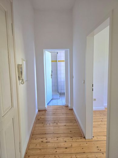Dolna dzielnica wschodnia! Piękne 2-pokojowe mieszk. SW 1. piętro po lewej E5 – Flur