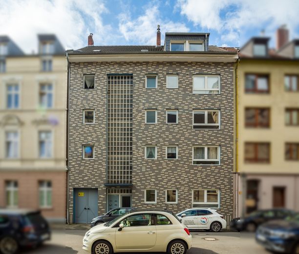 aktuelle Fassade