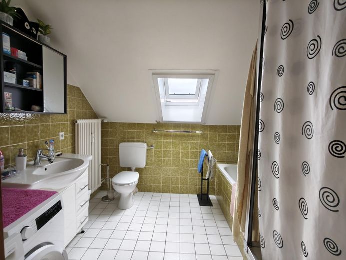 4-Zimmer Wohnung mit Garage, Balkon und Blick auf den Schwarzwald – Foto 6