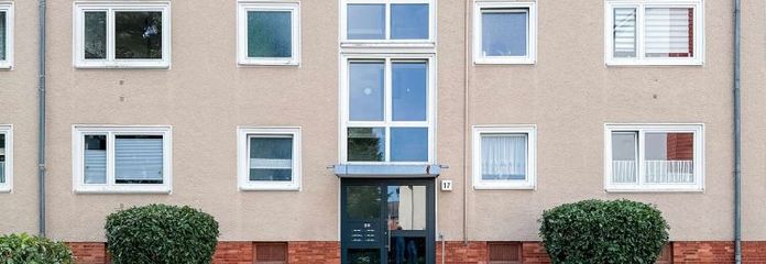 Appartamento da ristrutturare con 2 locali e balcone esposto a sud su terreno con diritto di superficie