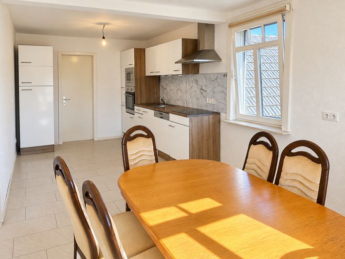gepflegte 3 Zimmer, frei ab 01.01.2027 – Küche, Blick Sitzecke