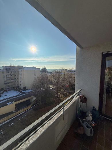 Balkon mit Ausblick südlich