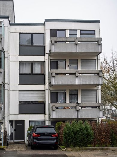 2‑Zimmer‑Wohnung in Stuttgart‑Sillenbuch – mit Westbalkon & TG & 2 Kellerräume – Foto 1