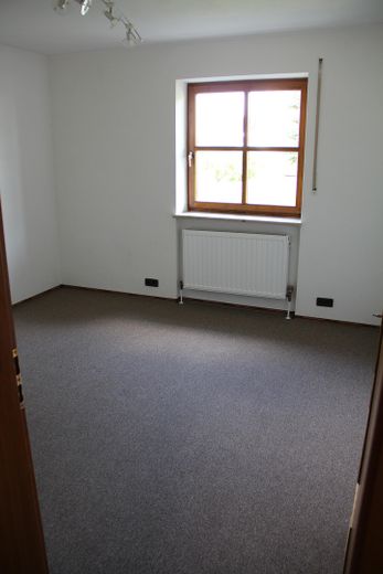 Kinderzimmer 1, jetzt Parkett