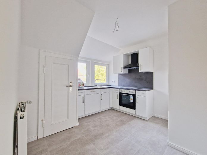 Himbergen - Große sanierte 4 Zimmer Wohnung ab sofort zu vermieten – Foto 1