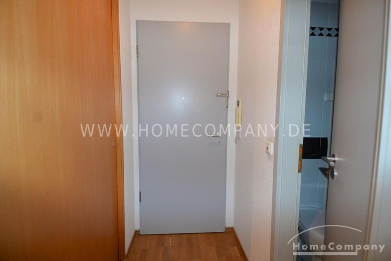 Renovierte, möblierte Zwei-Zimmer-Wohnung, Berlin Mitte mit PKW-Stellplatz – 46bd188b4de7f4db75cd66b482fa57abe400fe89.jpg