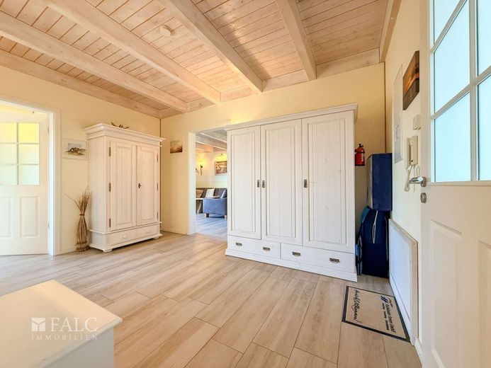 Wohnung mit Penthouse Charakter nur ca. 150 m zur Ostsee – Flur