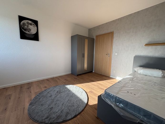 3-Zi-ETW mit 84 m² in Bamberg möbliert - attraktiv für Kapitalanleger & Eigennutzer - 6,4% Rendite – Zimmer links