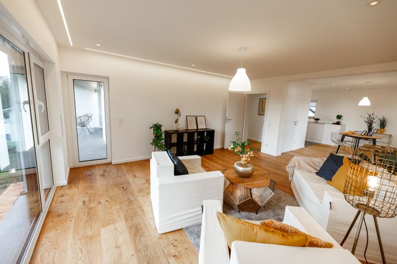 Traumwohnung im 2-MFH mit sonnigem Balkon im 1.OG - (saniert), Energie KL. A – Foto 6