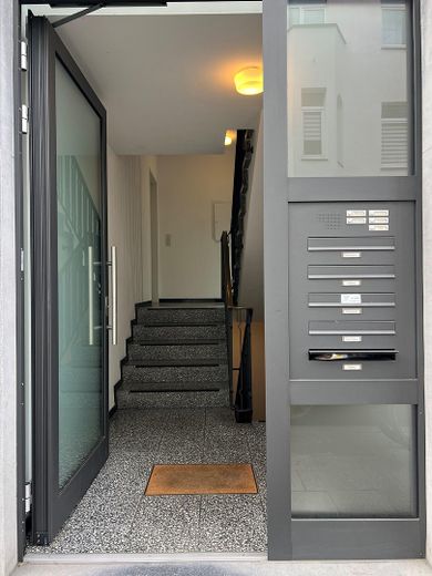 TOP APARTMENT: An oasis of well-being in Burtscheid’s spa district – Eingangsbereich