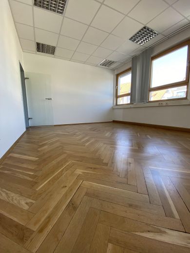 Bild 1_Eckbüro