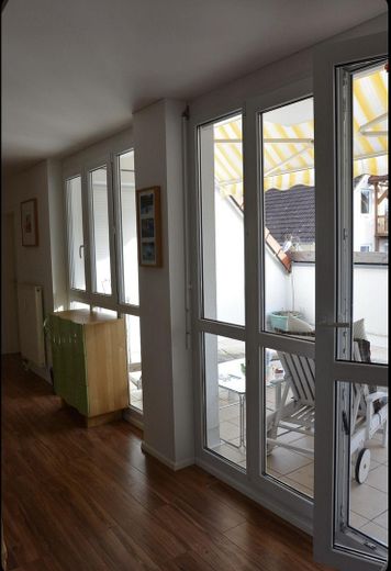 Blick vom Flur zu Dachterrasse