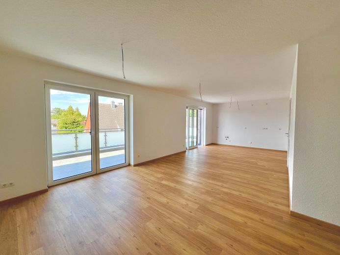 Erstbezug Neubau-Penthousewohnung – Wohnen/ Kochen/ Essen