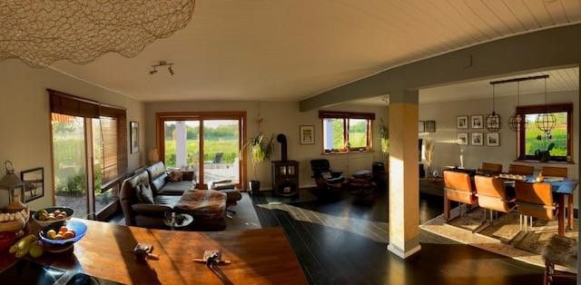 Hamburg'un kapılarında enerji verimli müstakil ev – Wohnzimmer