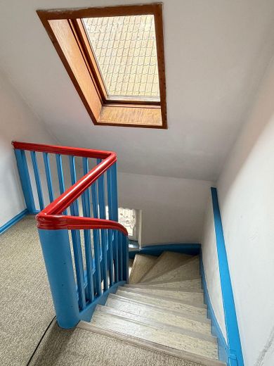 مبنى سكني وتجاري تاريخي - بدون عمولة وسيط – Treppe