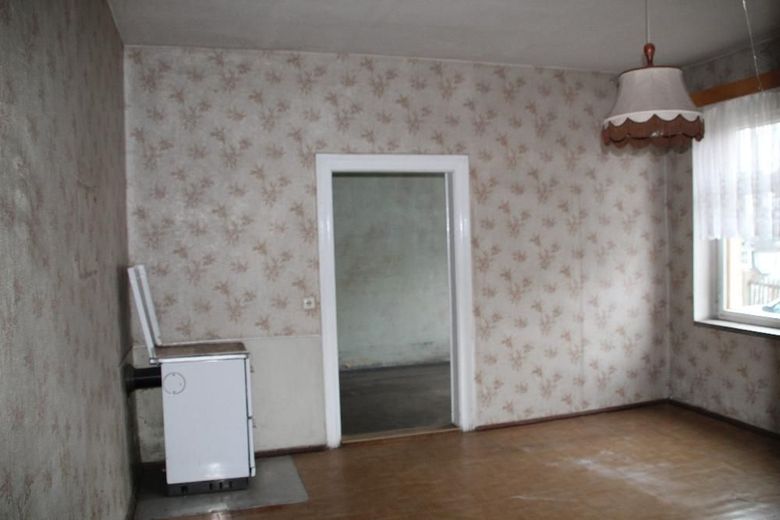 IMMOBILIE MIT POTENTIAL - 2-3-FAMILIEN-RH IN ELSTERBERG - PROV.-FREI – Bild 7