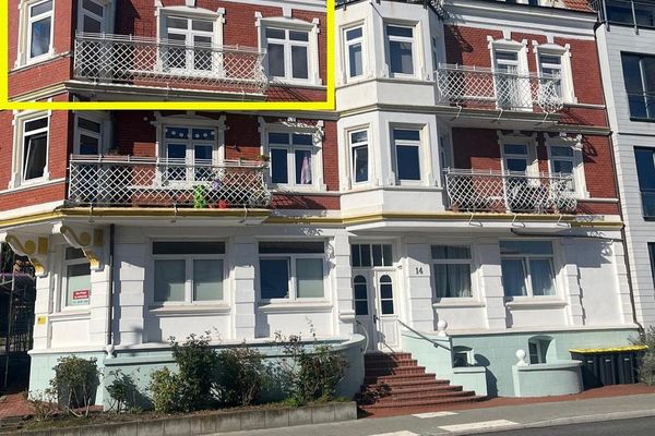 schöne 4 Zimmer Altbau-Wohnung mit Blick über die Förde