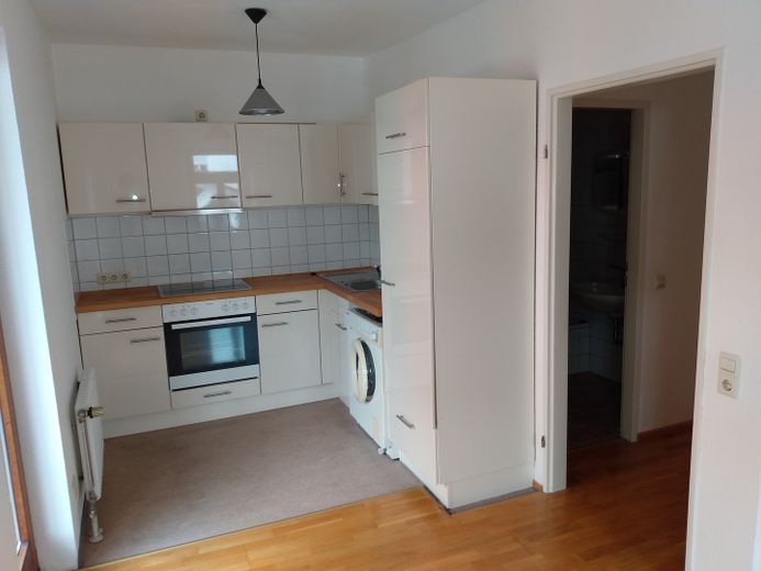 1-kamerappartement zeer centraal bij de Bodanplatz KN – Küche