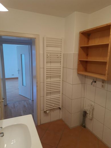 Bad mit Heizkörper