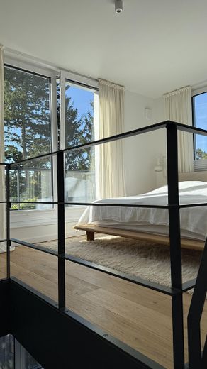 Modernes Endhaus am Brabandkanal mit großem Garten, Dachterrasse und Wellnessbereich – Sonnige, helle Räume