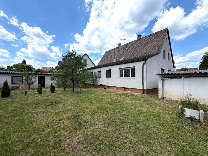 Doppelhaus mit 2 Doppelhaushälften * in Feucht – Foto 19