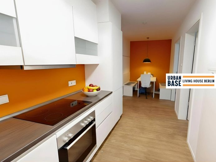 Dein perfekter Studienstart mit URBAN BASE: Möbliertes WG-Zimmer mit ALL-IN-MIETE uvm. in Berlin-Oberschöneweide – Küche- und Essbereich