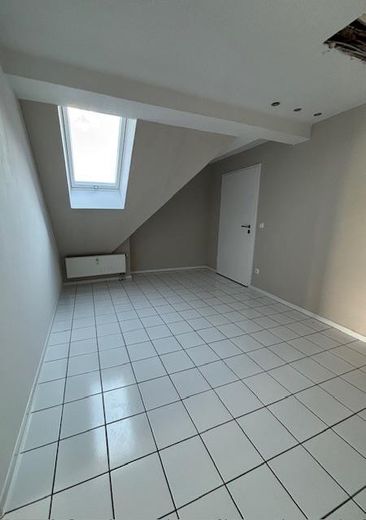Ekskluzywne, jasne 2 1/2-pokojowe mieszkanie na poddaszu w centrum miasta Aschaffenburg z balkonem - blisko Menu – Eingangsbereich