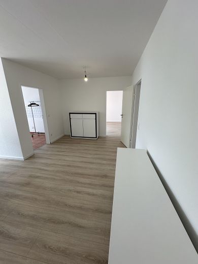MFH Bielefeld a.d.Landwehr mit 30 Wohnungen, Mietrendite ca. 5% – Wohnzimmer