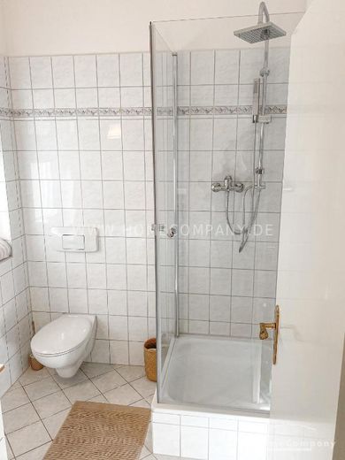 27678 HomeCompany सुसज्जित/फर्निश्ड 2-कमरों वाला अपार्टमेंट Leipzig में रूफ टैरेस के साथ, अधिकतम 2 व्यक्ति – 81d92075c8374a1f7f15c75541713952e25aeadb.jpg