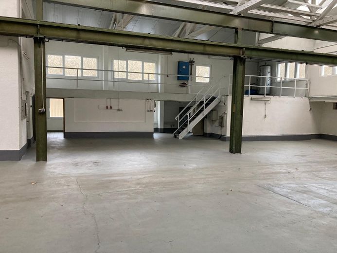 Produktionshalle, Lagerhalle, Werkstatt, Halle in Siegen-Eiserfeld – Foto 7
