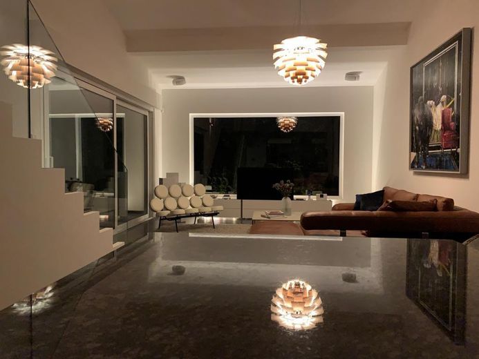 Casa unifamiliare progettata da un architetto con soleggiato orientamento sud-ovest – Wohnzimmer