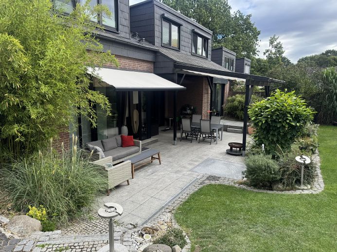 Blick auf die Terasse