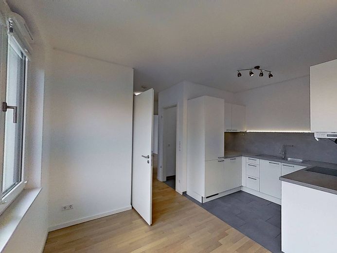 Perfekt für Paare: Moderne 2-Zimmer-Wohnung mit LOGGIA, EBK u.v.m. in Hannover – Offene Küche