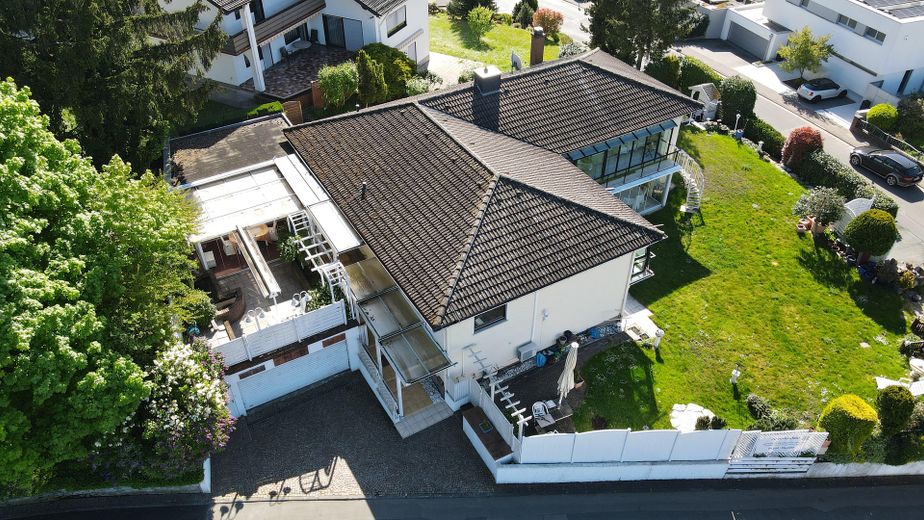Blick auf die weitere Terrasse
