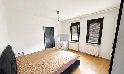 FAMILIENFREUNDLICH – PARKNÄHE – SOFORT EINZIEHEN – 1786971009_b056e70.jpg
